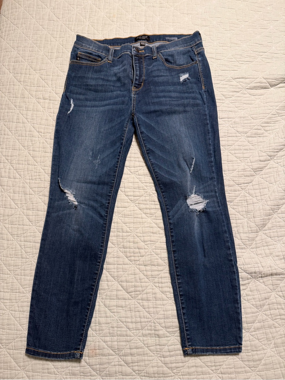 Judy Blue Medium Blue Distressed Skinny Jeans
